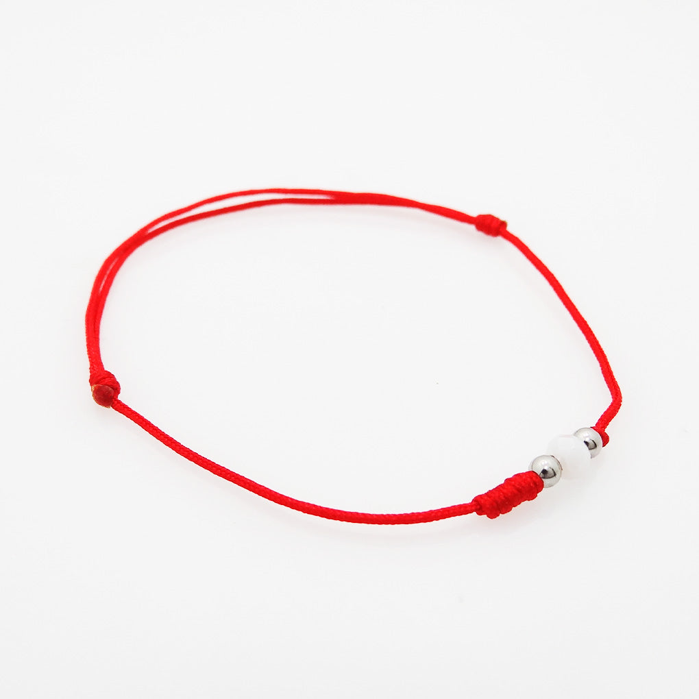 Hilo Rojo de Protección | Blanco | Julio