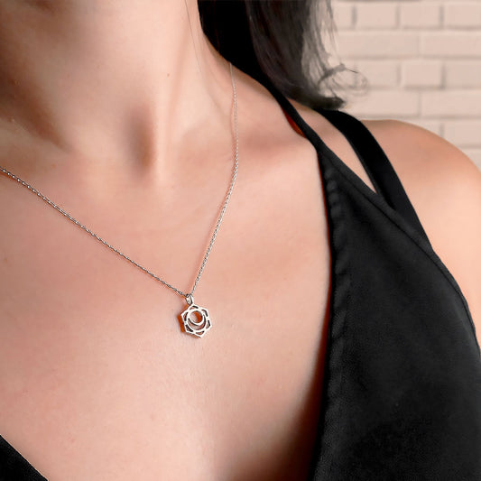 Collar Chakra Sacro