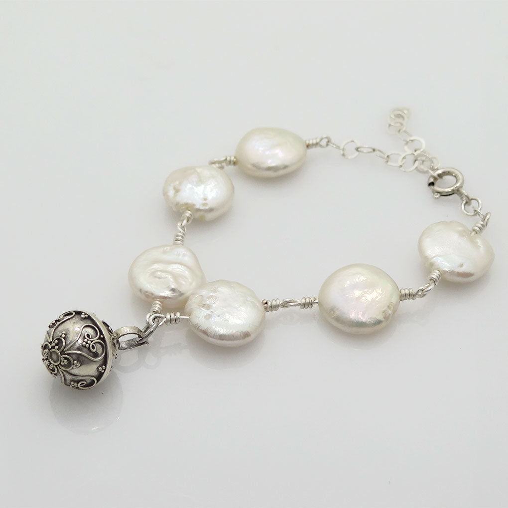 Full Moon Radiance Mabe Beads Bracelet